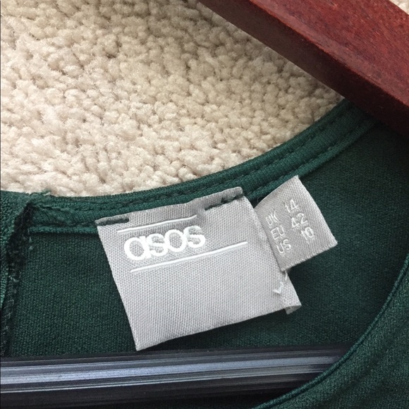 Green dress - Picture 2 of 2